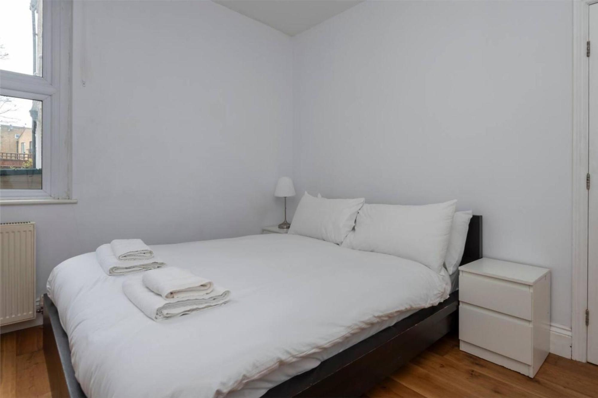 Ground Floor - Private Garden Apartment *